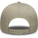 casquette-courbee-beige-snapback-9forty-metallic-los-angeles-lakers-nba-new-era