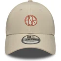 beige-verstellbare-curved-cap-9forty-streetwear-der-associazione-sportiva-roma-serie-a-von-new-era