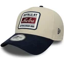 beige-und-marineblaue-verstellbare-curved-cap-9forty-e-frame-patch-suede-von-new-era
