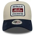 beige-und-marineblaue-verstellbare-curved-cap-9forty-e-frame-patch-suede-von-new-era