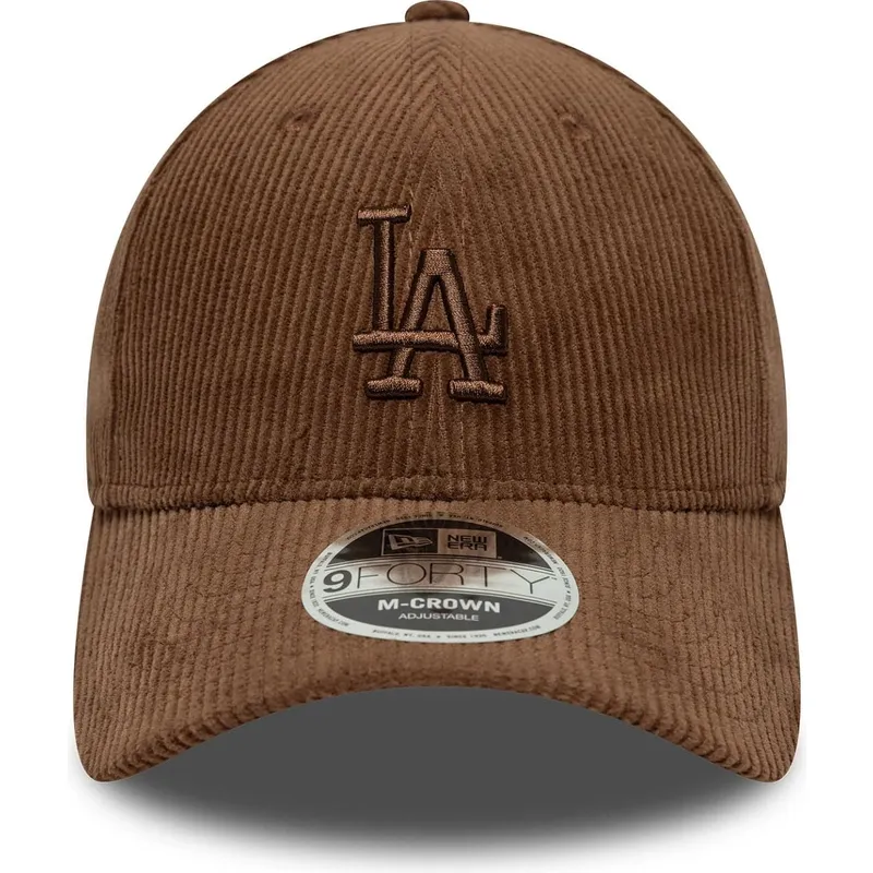 braune-verstellbare-curved-cap-mit-braunem-logo-9forty-m-crown-cord-der-los-angeles-dodgers-mlb-von-new-era braune-verstellbare-curved-cap-mit-braunem-logo-9forty-m-crown-cord-der-los-angeles-dodgers-mlb-von-new-era