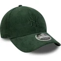 casquette-courbee-verte-ajustable-avec-logo-vert-9forty-m-crown-cord-new-york-yankees-mlb-new-era