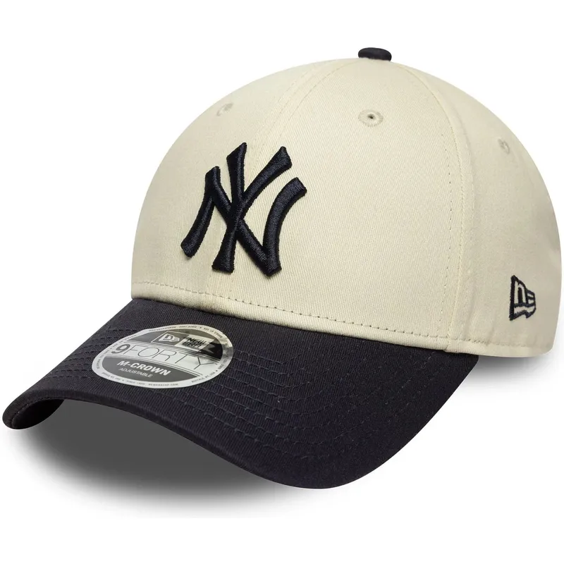 beige-und-marineblaue-gebogene-snapback-kappe-9forty-m-crown-der-new-york-yankees-mlb-von-new-era