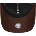 braune-gebogene-snapback-kappe-9forty-m-crown-der-new-york-yankees-mlb-von-new-era