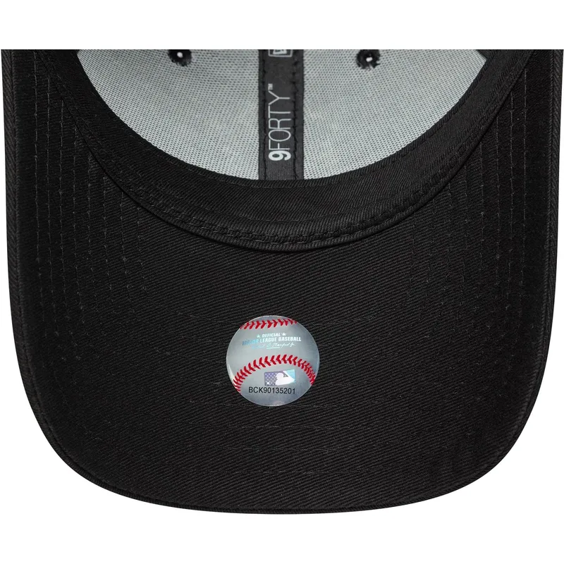 schwarze-verstellbare-curved-cap-fur-damen-9forty-animal-infill-der-new-york-yankees-mlb-von-new-era