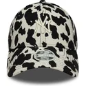 schwarze-und-weisse-verstellbare-curved-cap-fur-damen-9forty-cow-midi-der-new-york-yankees-mlb-von-new-era