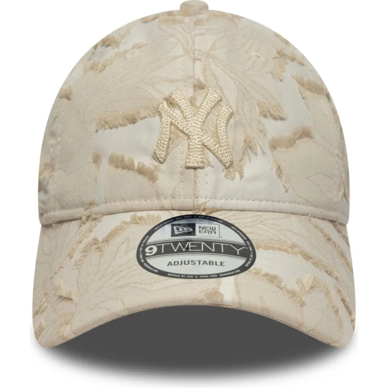 beige-verstellbare-curved-cap-mit-beigem-logo-9twenty-img-floral-der-new-york-yankees-mlb-von-new-era beige-verstellbare-curved-cap-mit-beigem-logo-9twenty-img-floral-der-new-york-yankees-mlb-von-new-era