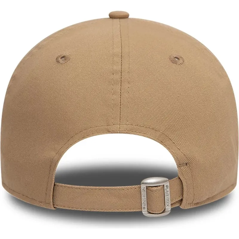 braune-verstellbare-curved-cap-9twenty-league-essential-der-new-york-yankees-mlb-von-new-era
