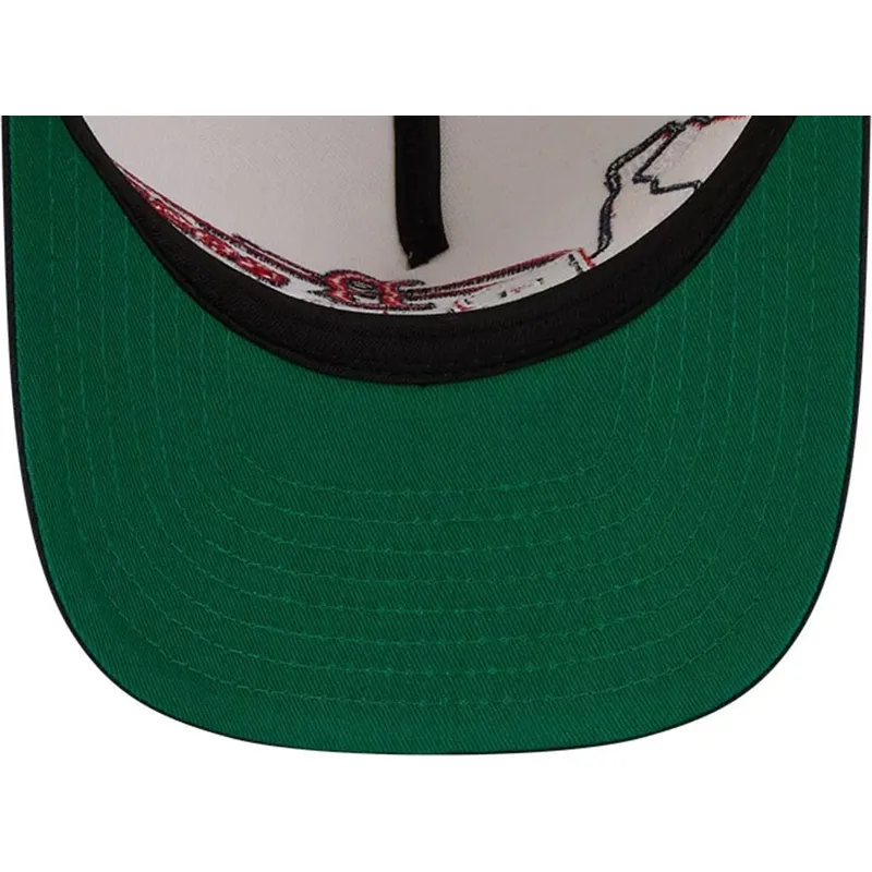 beige-und-schwarze-gebogene-snapback-kappe-9fifty-a-frame-classic-der-boston-red-sox-mlb-von-new-era beige-und-schwarze-gebogene-snapback-kappe-9fifty-a-frame-classic-der-boston-red-sox-mlb-von-new-era