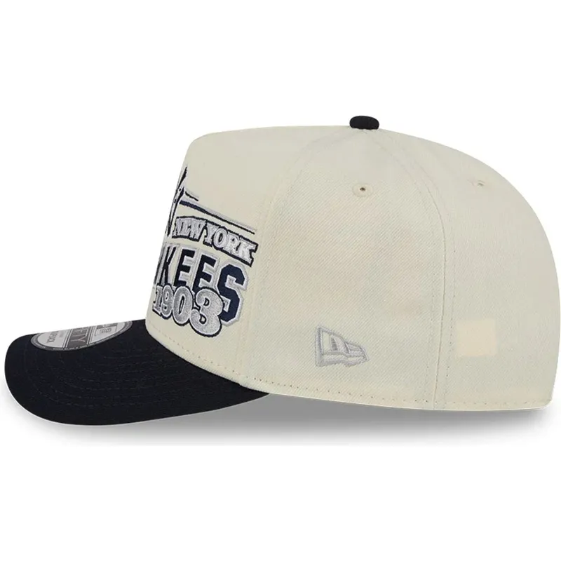 beige-und-marineblaue-gebogene-snapback-kappe-9fifty-a-frame-classic-der-new-york-yankees-mlb-von-new-era