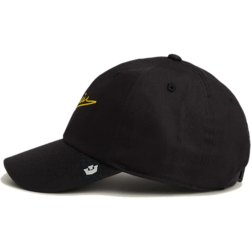 schwarze-verstellbare-curved-cap-script-papa-von-goorin-bros schwarze-verstellbare-curved-cap-script-papa-von-goorin-bros