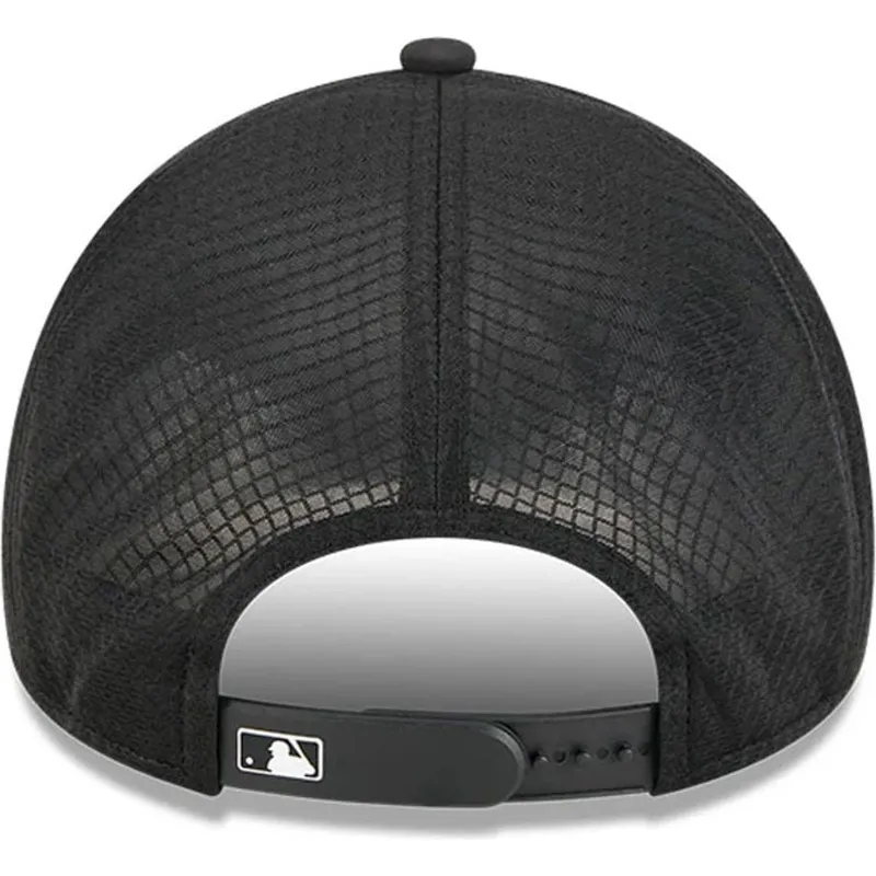 schwarze-trucker-kappe-9forty-apex-bp-chi-der-chicago-white-sox-mlb-von-new-era