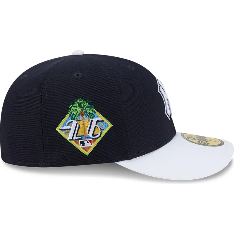 marineblaue-und-weisse-gebogene-angepasste-59fifty-spring-training-kappe-der-new-york-yankees-mlb-von-new-era