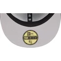 schwarze-enganliegende-59fifty-all-over-flatcap-von-nba-von-new-era