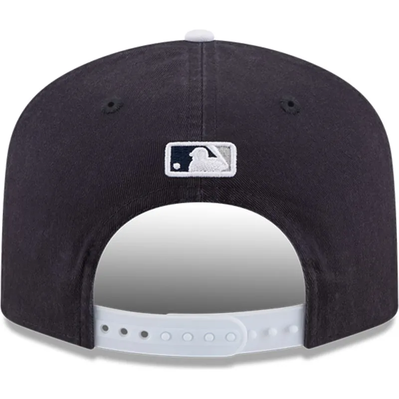 marineblaue-gebogene-snapback-kappe-19twenty-spring-training-der-new-york-yankees-mlb-von-new-era