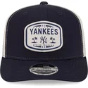 casquette-trucker-bleue-marine-9seventy-stretch-snap-patch-new-york-yankees-mlb-new-era
