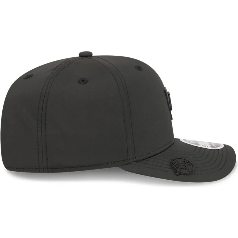 schwarze-gebogene-snapback-kappe-9seventy-stretch-snap-clubhouse-der-new-york-yankees-mlb-von-new-era