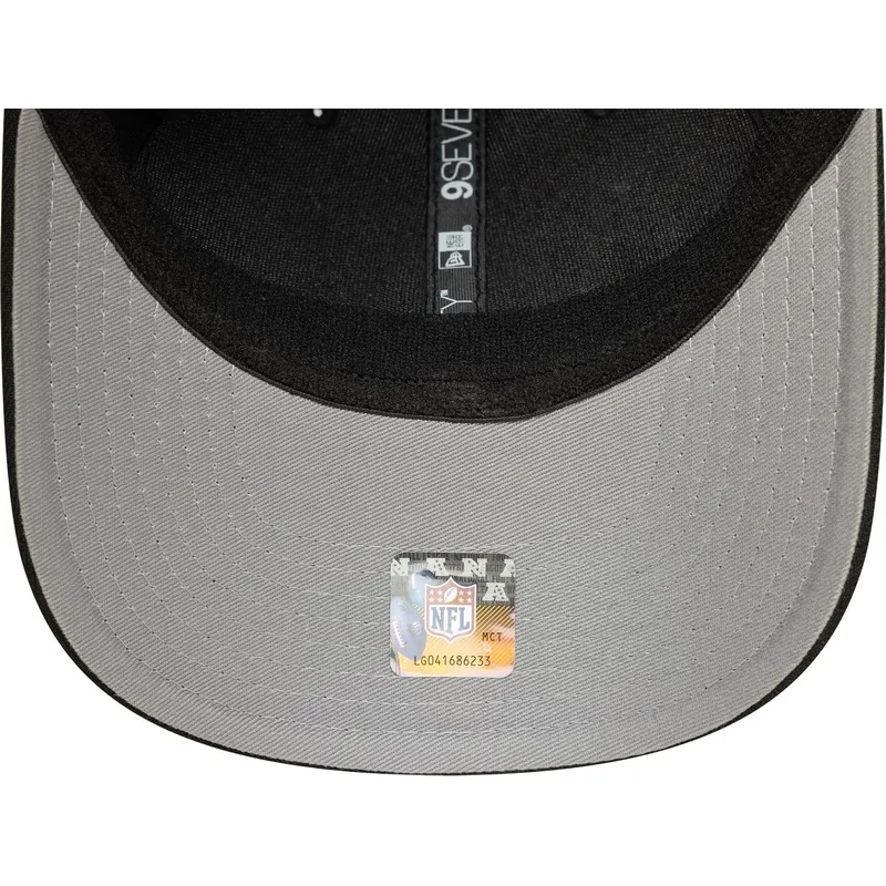 schwarze-trucker-kappe-9seventy-stretch-snap-eg-der-las-vegas-raiders-nhl-von-new-era