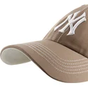 braune-gebogene-verstellbare-kappe-clean-up-contrast-stitch-der-new-york-yankees-mlb-von-47-brand