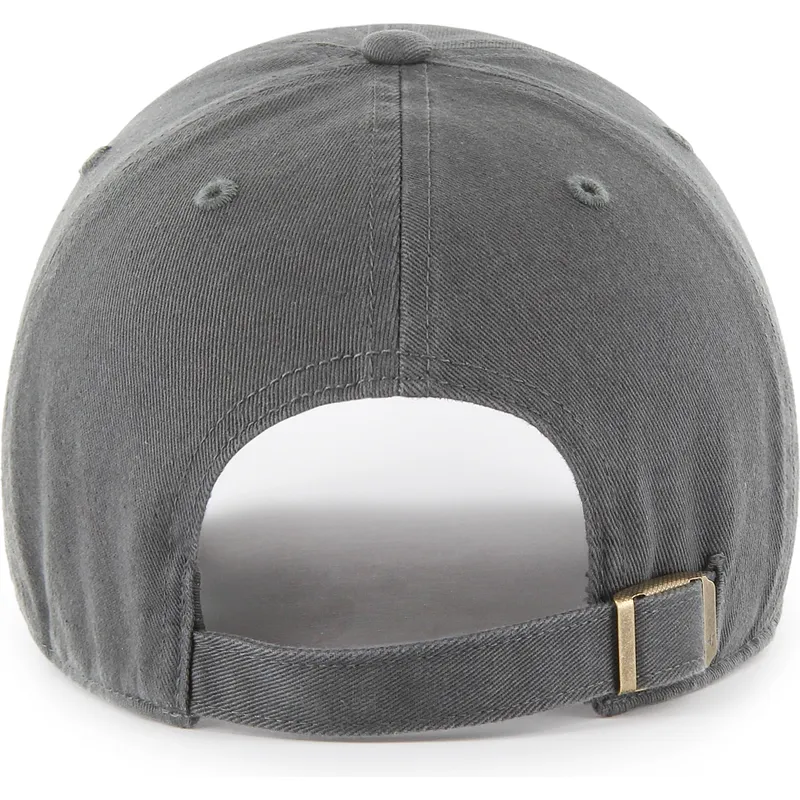 graue-verstellbare-curved-cap-clean-up-dog-base-runner-icon-hund-von-47-brand