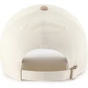 beige-und-braune-verstellbare-curved-cap-clean-up-two-tone-no-loop-label-der-new-york-yankees-mlb-von-47-brand