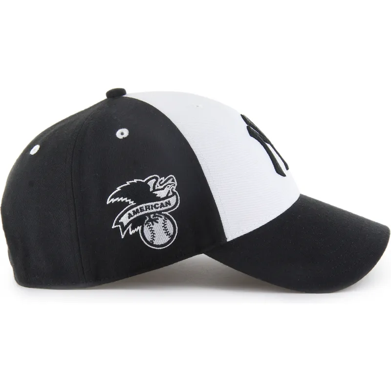 schwarze-und-weisse-gebogene-snapback-kappe-mvp-replica-sure-shot-der-new-york-yankees-mlb-von-47-brand