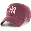 gebogene-verstellbare-weinrote-kappe-clean-up-candy-heart-der-new-york-yankees-mlb-von-47-brand