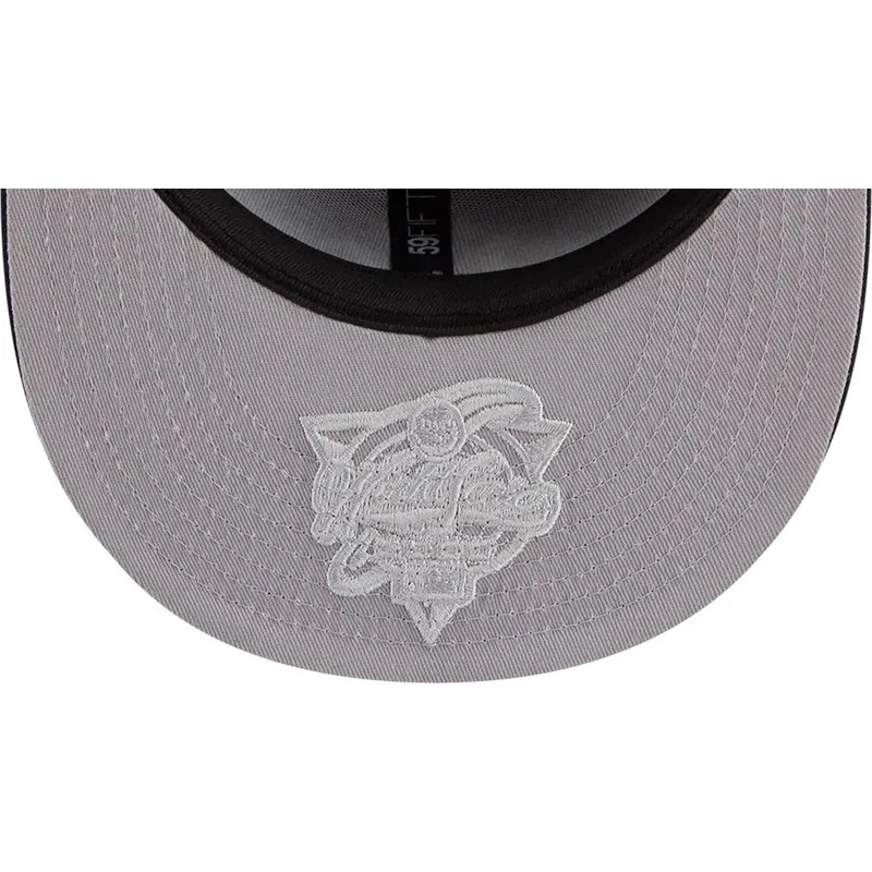marineblaue-anliegende-59fifty-hidden-hit-flat-cap-der-new-york-yankees-mlb-von-new-era marineblaue-anliegende-59fifty-hidden-hit-flat-cap-der-new-york-yankees-mlb-von-new-era