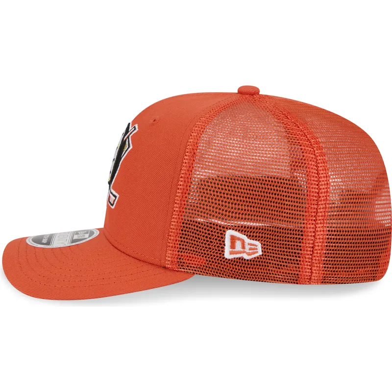 orangefarbene-trucker-mutze-9seventy-stretch-snap-evergreen-der-anaheim-ducks-nhl-von-new-era