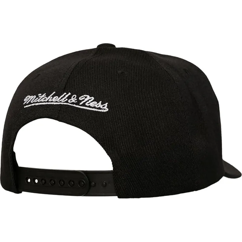 schwarze-gebogene-snapback-kappe-busted-pro-der-vancouver-grizzlies-nba-von-mitchell-ness schwarze-gebogene-snapback-kappe-busted-pro-der-vancouver-grizzlies-nba-von-mitchell-ness