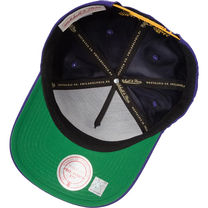 violette-gebogene-snapback-kappe-shady-suede-pro-der-los-angeles-lakers-nba-von-mitchell-ness