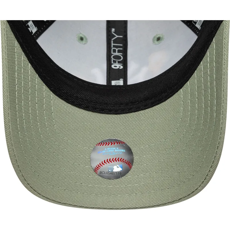 casquette-courbee-verte-ajustable-pour-enfant-9forty-summer-icon-new-york-yankees-mlb-new-era