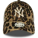casquette-trucker-leopard-pour-femme-9forty-m-crown-a-frame-lionpard-new-york-yankees-mlb-new-era