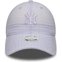 casquette-courbee-violette-ajustable-avec-logo-violet-pour-femme-9twenty-seersucker-new-york-yankees-mlb-new-era