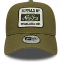grune-gebogene-snapback-kappe-e-frame-patch-linen-von-new-era