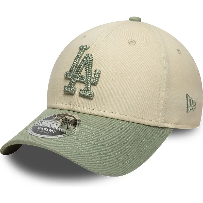 casquette-courbee-beige-et-verte-snapback-avec-logo-vert-9forty-m-crown-side-script-los-angeles-dodgers-mlb-new-era