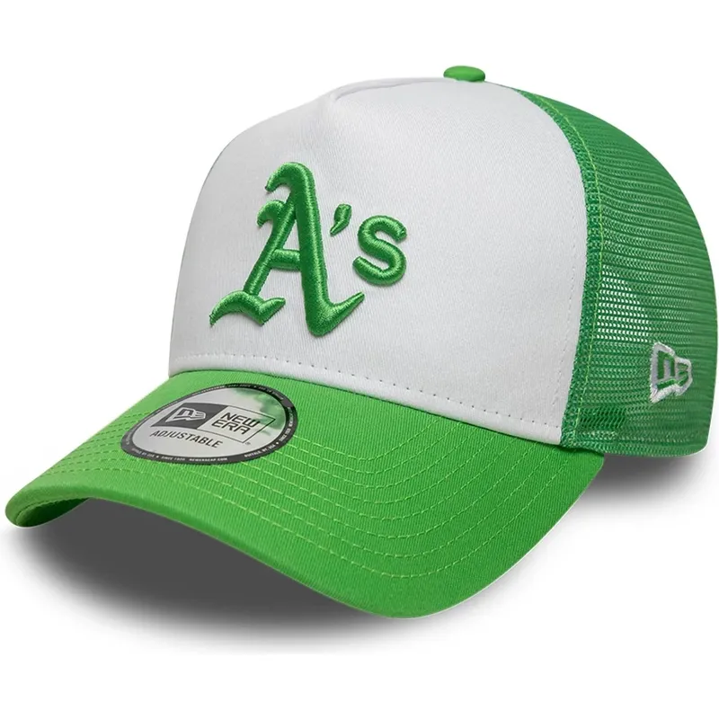 grune-und-weisse-trucker-cap-mit-grunem-logo-a-frame-league-essential-von-oakland-athletics-mlb-von-new-era
