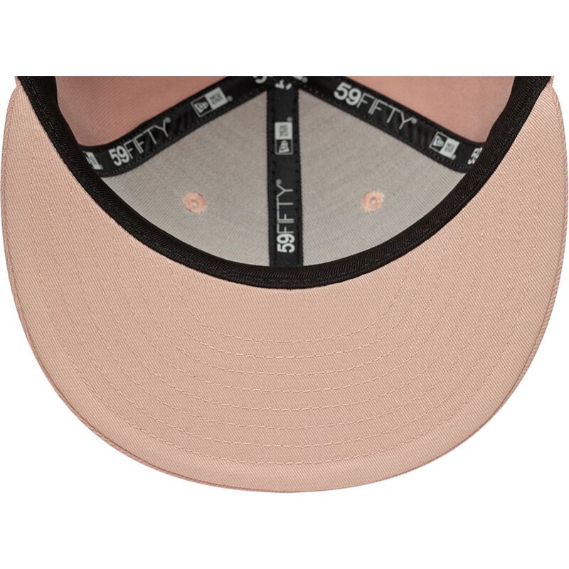 flache-rosa-angepasste-59fifty-league-essential-kappe-der-new-york-yankees-mlb-von-new-era flache-rosa-angepasste-59fifty-league-essential-kappe-der-new-york-yankees-mlb-von-new-era