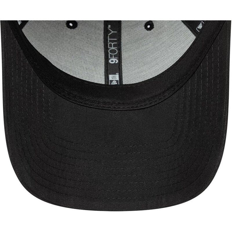 casquette-courbee-noire-ajustable-9forty-tonal-flawless-new-york-yankees-mlb-new-era
