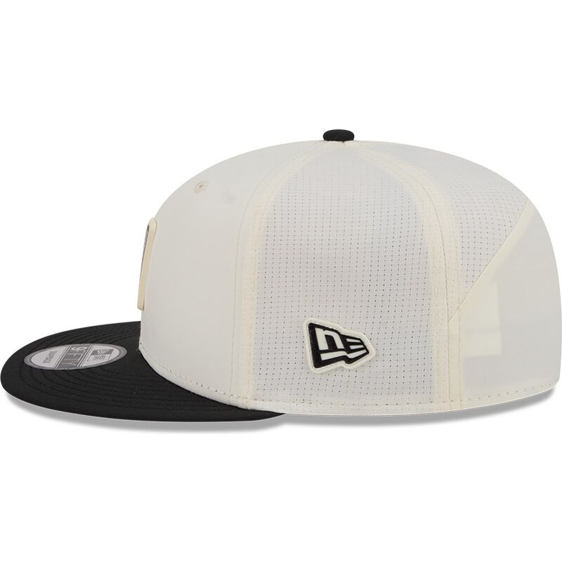 casquette-plate-beige-et-noire-snapback-9fifty-training-pack-2026-las-vegas-raiders-nfl-new-era