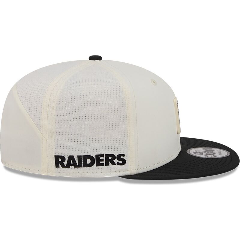 casquette-plate-beige-et-noire-snapback-9fifty-training-pack-2026-las-vegas-raiders-nfl-new-era