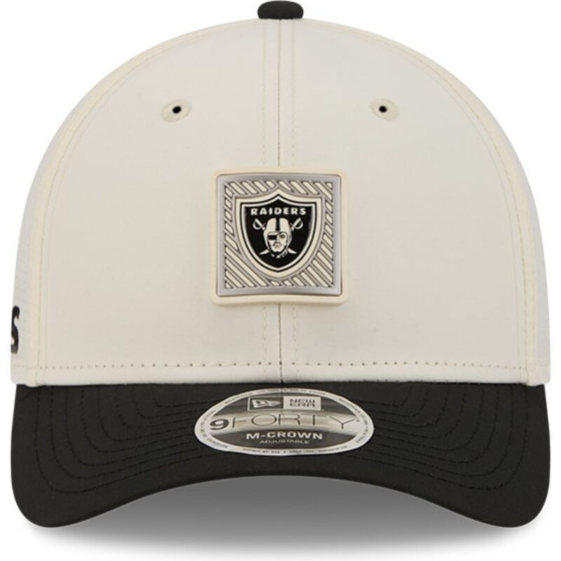 casquette-courbee-beige-et-noire-snapback-9forty-m-crown-training-pack-2026-las-vegas-raiders-nfl-new-era casquette-courbee-beige-et-noire-snapback-9forty-m-crown-training-pack-2026-las-vegas-raiders-nfl-new-era