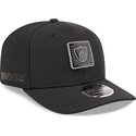 mutzen-gebogen-schwarz-snapback-9seventy-stretch-snap-training-pack-2026-der-las-vegas-raiders-nfl-von-new-era