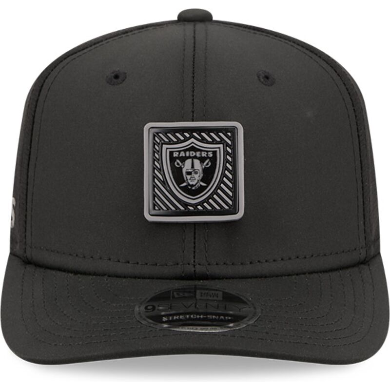 casquette-courbee-noire-snapback-9seventy-stretch-snap-training-pack-2026-las-vegas-raiders-nfl-new-era