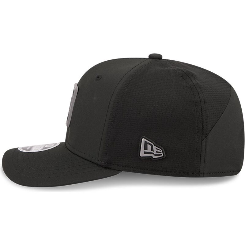 mutzen-gebogen-schwarz-snapback-9seventy-stretch-snap-training-pack-2026-der-las-vegas-raiders-nfl-von-new-era