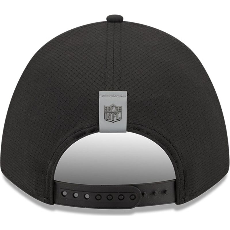 casquette-courbee-noire-snapback-9forty-m-crown-training-pack-2026-las-vegas-raiders-nfl-new-era