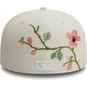 beige-angepasste-59fifty-floral-flatcap-der-new-york-yankees-mlb-von-new-era