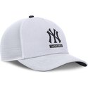 casquette-trucker-blanche-primetime-dri-fit-rise-structured-new-york-yankees-mlb-nike