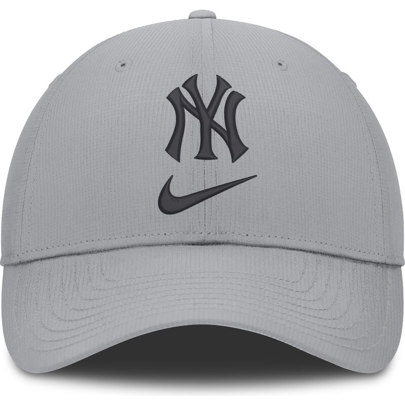 casquette-courbee-grise-ajustable-primetime-club-structured-uv-poly-ripstop-new-york-yankees-mlb-nike