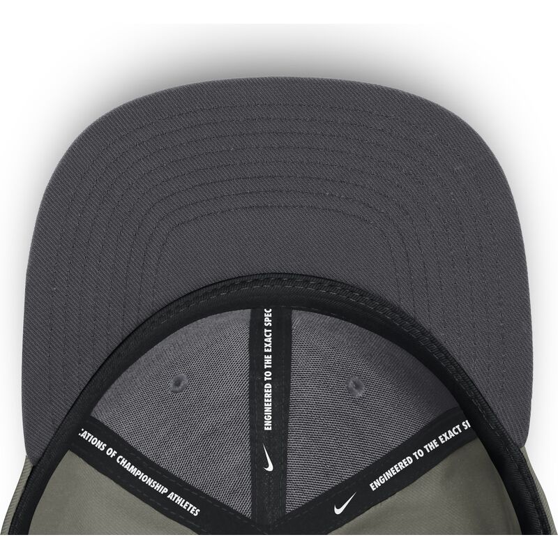 casquette-plate-verte-snapback-dri-fit-pro-structured-square-bill-new-york-yankees-mlb-nike